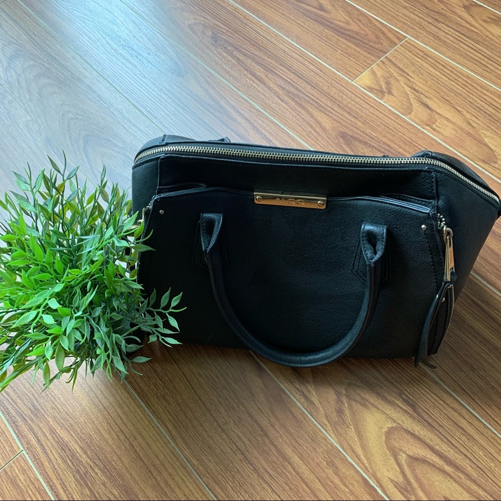 Black handbag ALDO